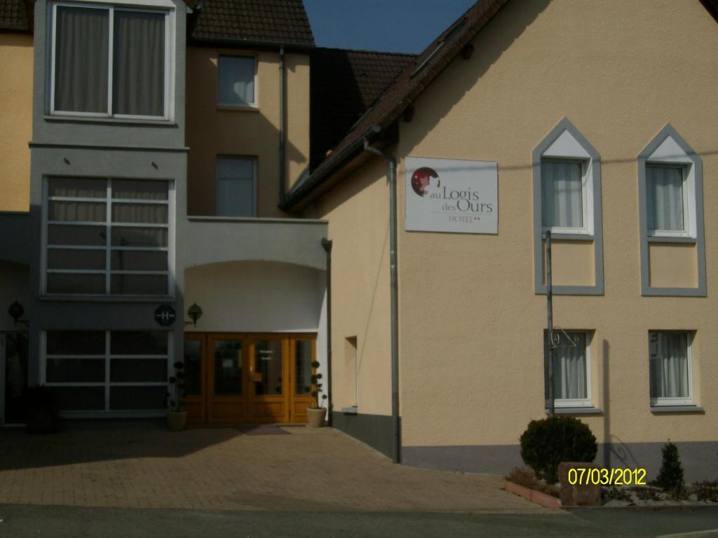 Au Logis Des Ours Belfort Nord Offemont Exteriör bild